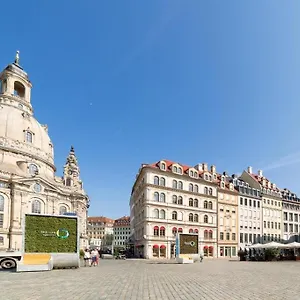 4* Apart-hotel Neumarkt